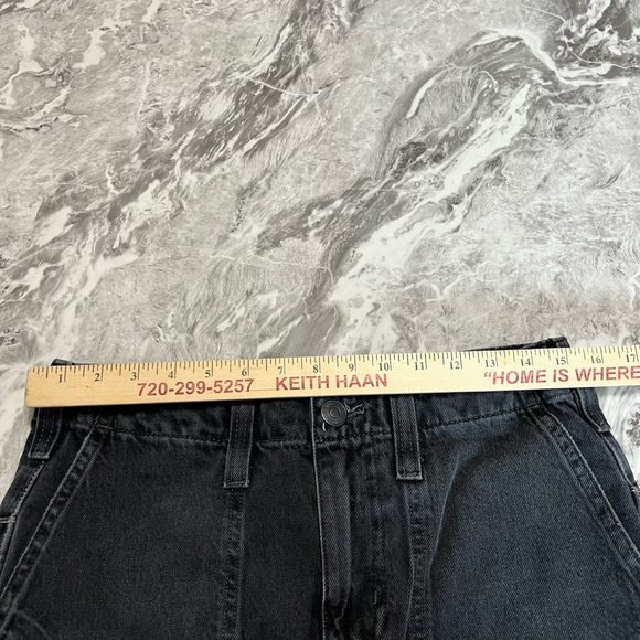 We the free  Major Leagues Mid-Rise Cuffed Jeans Black Wash size 28” - Picture 9 of 13